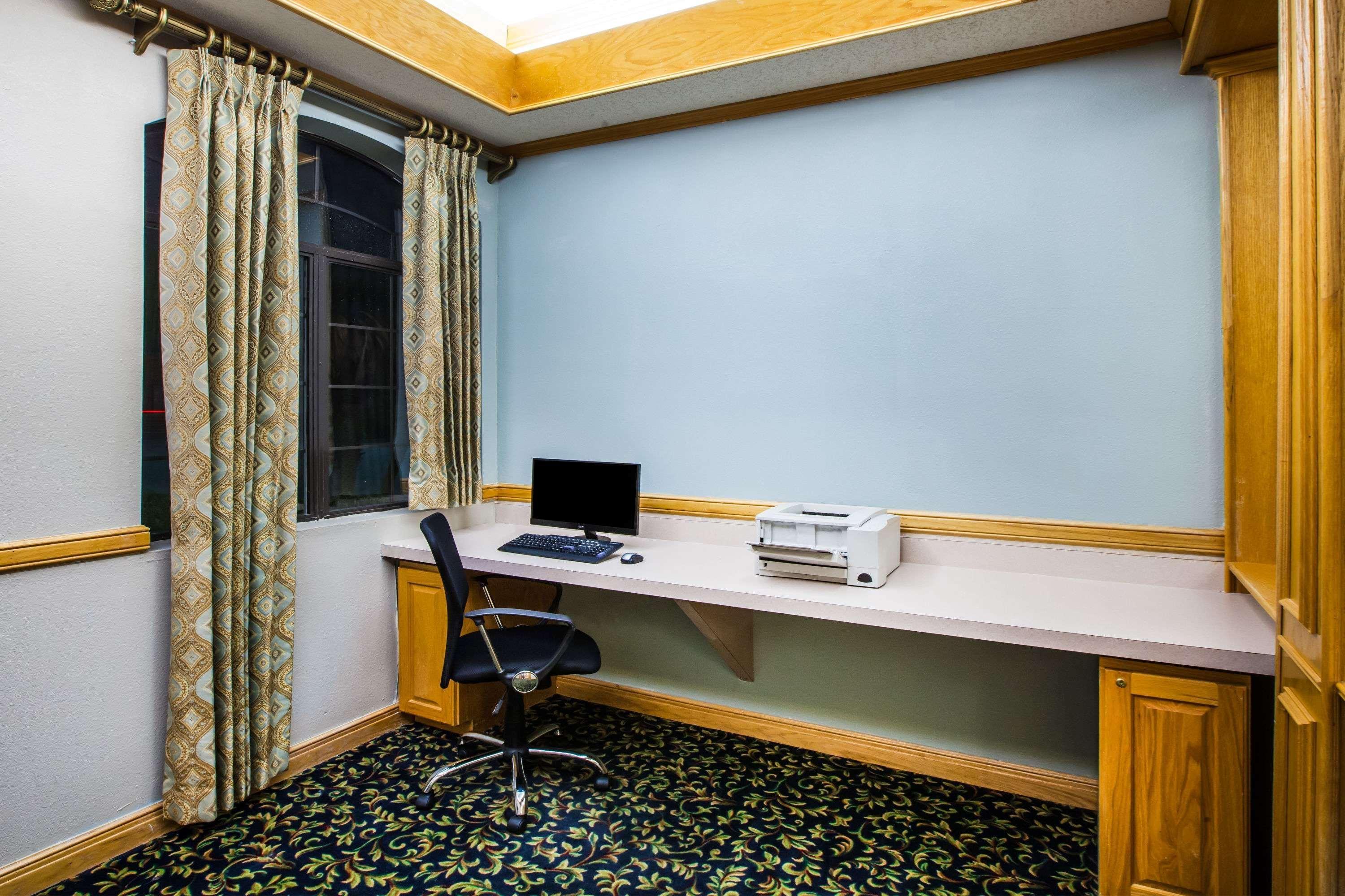 Days Inn & Suites By Wyndham Corpus Christi Central Εξωτερικό φωτογραφία