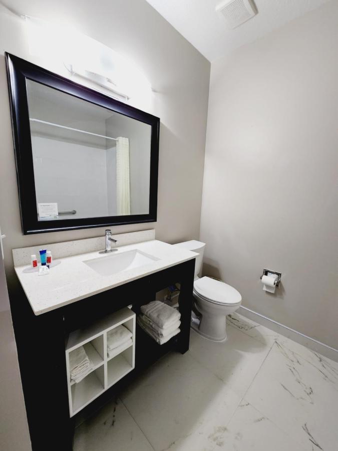 Days Inn & Suites By Wyndham Corpus Christi Central Εξωτερικό φωτογραφία