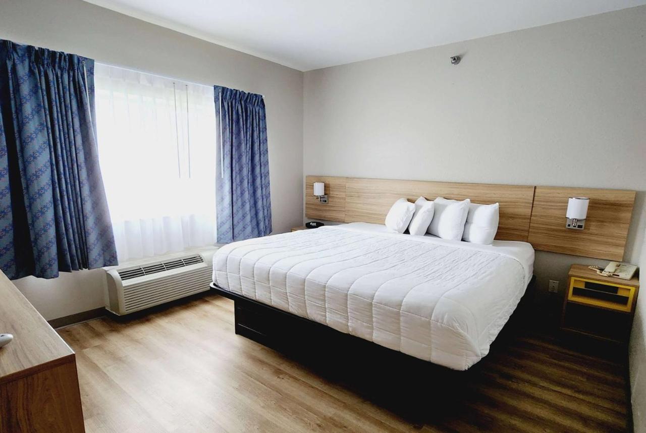 Days Inn & Suites By Wyndham Corpus Christi Central Εξωτερικό φωτογραφία