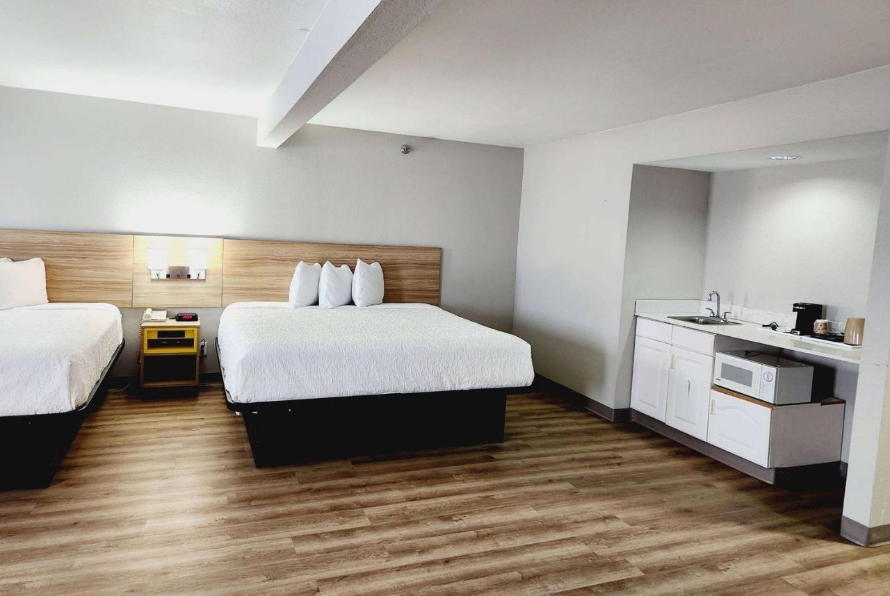 Days Inn & Suites By Wyndham Corpus Christi Central Εξωτερικό φωτογραφία